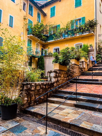 Exploring the cozy, picturesque streets of Villefranche-sur-Mer is a delightful experience and one of the top things to do in Villefranche-sur-Mer.